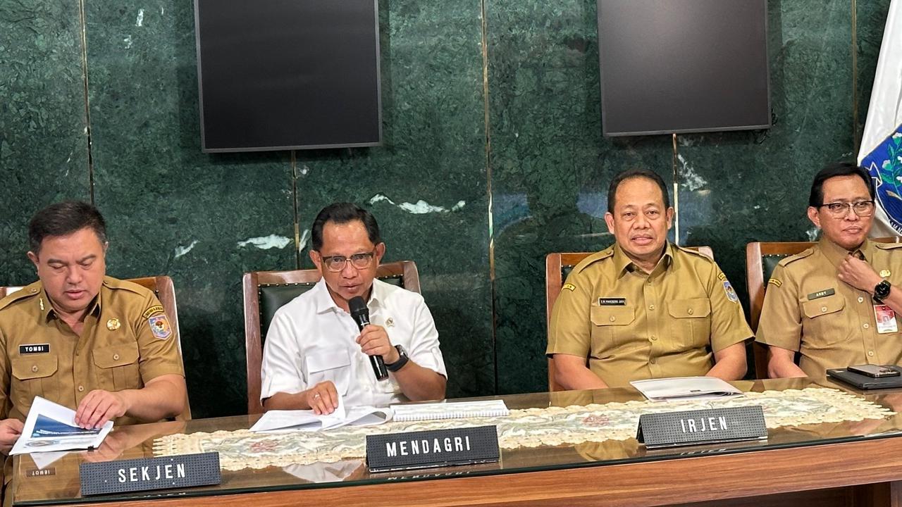 mendagri-tito-minta-kepala-daerah-tingkatkan-perhatian-pada-damkar