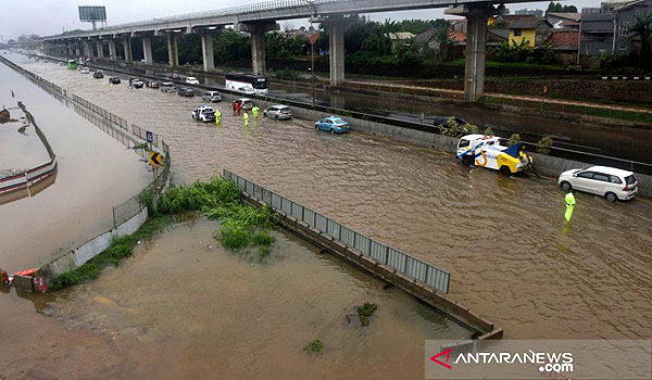 pdi-p-tagih-realisasi-janji-anies-tangani-banjir