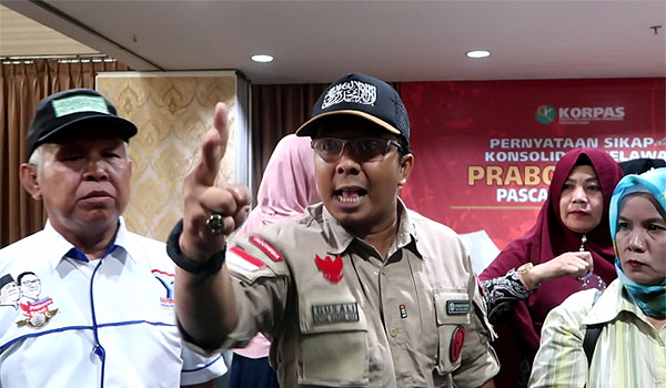 pendukung-minta-prabowo-sandi-jadi-oposisi-yang-istiqomah