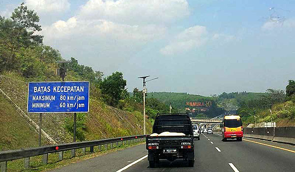 keputusan-jasa-marga-tunda-penyesuaian-tarif-tol-diapresiasi