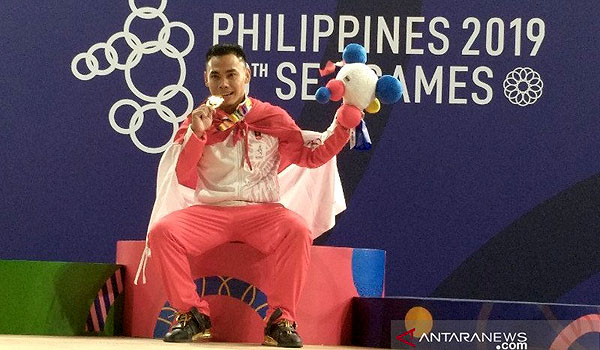 eko-yuli-raih-medali-emas-kelas-61-kg-sea-games-2019