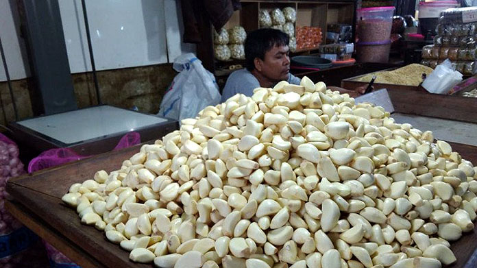 impor-dari-china-berkurang-harga-bawang-putih-terus-naik