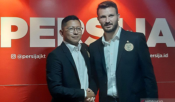 persija-resmi-kenalkan-eks-pemain-juventus-marco-motta