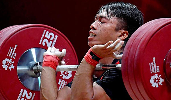 lifter-deni-tambah-pundi-emas-indonesia-di-sea-games-2019