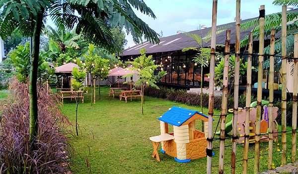 warung-citarasa-tawarkan-kuliner-terjangkau-dengan-view-bandung-utara