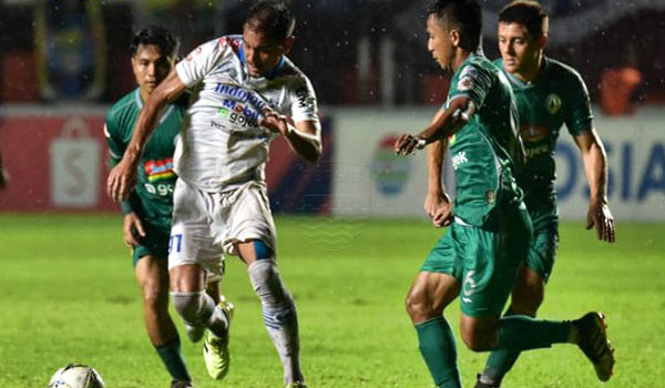 robert-incar-kemenangan-atas-pss-di-momen-hut-ke-87-persib