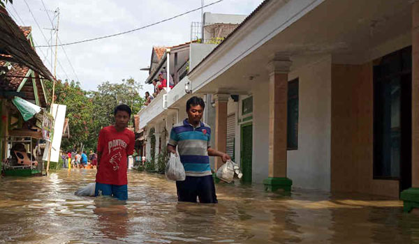 korban-banjir-di-kota-bekasi-butuh-bantuan-pangan-dan-dapur-umum