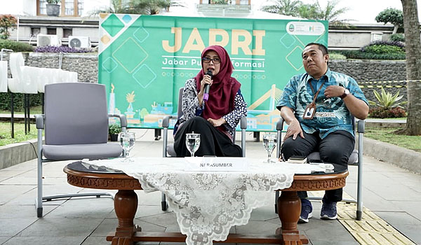 akhir-2019-elektrifikasi-di-jabar-ditarget-capai-100-persen