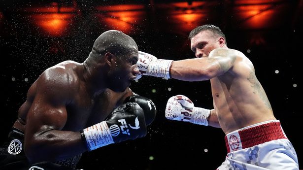 usyk-tegaskan-dirinya-sebagai-raja-tinju-kelas-berat-usai-ko-dubois