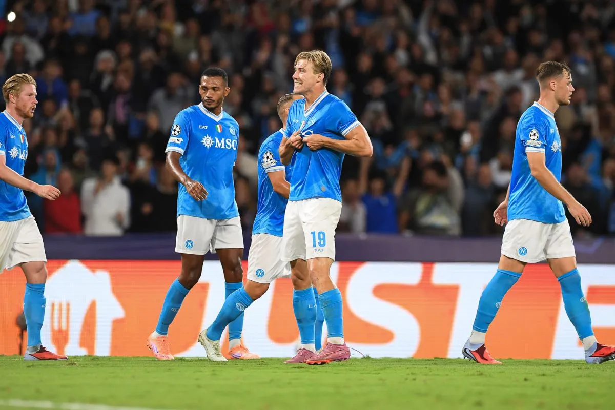 brace-hojlund-bawa-napoli-menang-atas-sporting-cp-skor-2-1