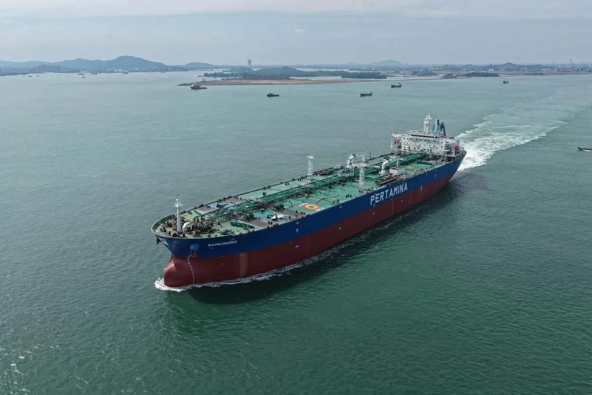 2-kapal-pis-keluar-timur-tengah-hindari-jalur-selat-hormuz