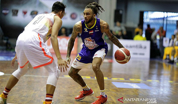 double-double-jacobs-antar-satria-muda-raih-kemenangan-perdana