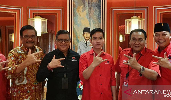 reaksi-pdip-soal-tudingan-istana-jadi-posko-pemenangan-gibran