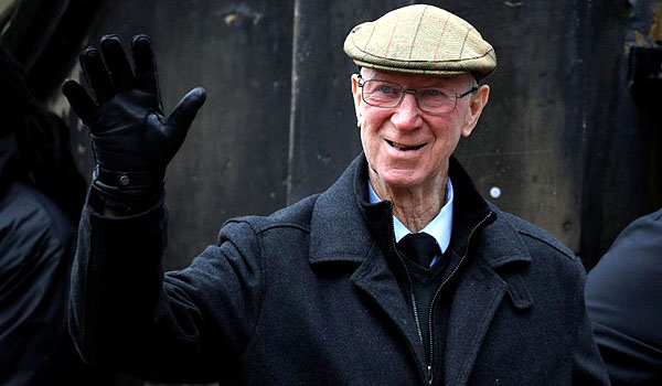 jack-charlton-pahlawan-inggris-di-piala-dunia-1966-meninggal