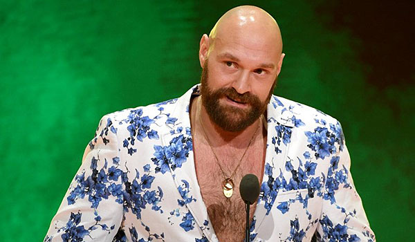 tyson-fury-bakal-bertarung-di-atas-ring-smackdown