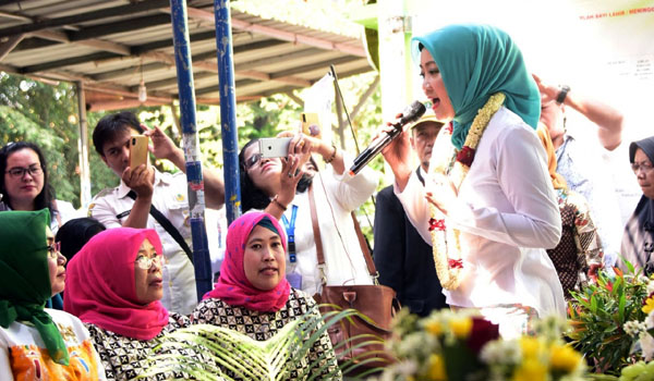 atalia-ajak-kader-pkk-sukseskan-program-kampung-kb