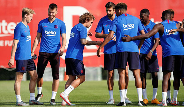 griezmann-dan-de-jong-ikuti-sesi-latihan-perdana-barca