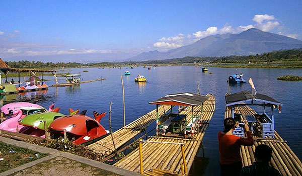 pemkab-garut-diminta-siapkan-strategi-bangkitkan-pariwisata