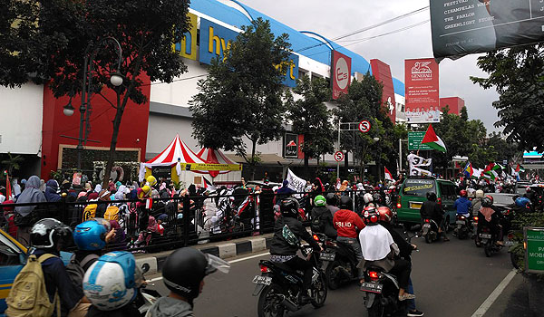 pemkot-bandung-tegaskan-mal-tak-termasuk-yang-dilonggarkan-selama-psbb