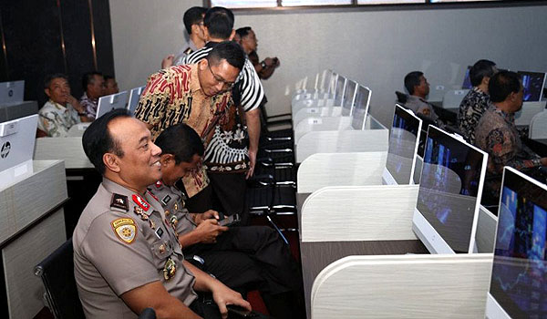 tingkatkan-kualitas-sdm-polri-resmikan-ruang-assessment-center