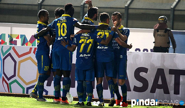 persib-bakal-garang-sepanjang-musim-selama-kamar-ganti-kondusif