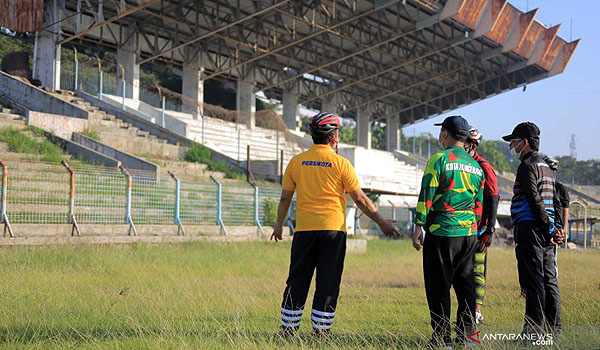 tak-terawat-dan-menyeramkan-stadion-benteng-segera-direnovasi