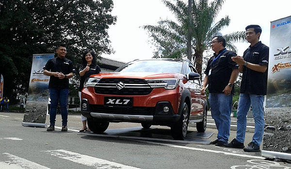 ini-alasan-suzuki-hadirkan-xl7-di-jabar