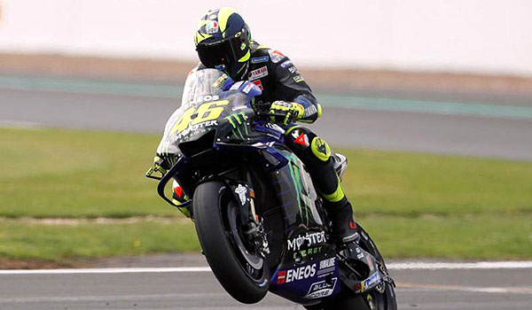 kali-ini-valentino-rossi-optimistis-bisa-bersahabat-dengan-aragon