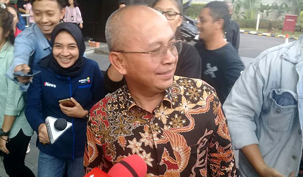 terkait-suap-jabatan-kemenag-kpk-periksa-rektor-iain-pontianak