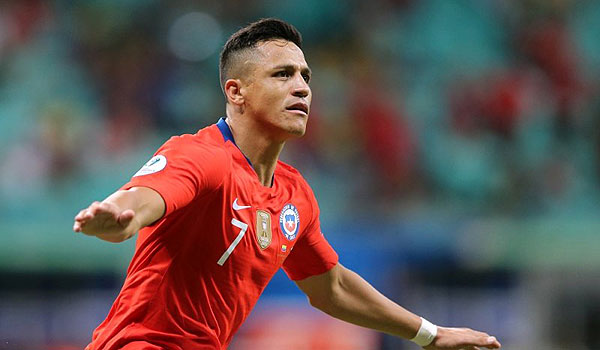 gol-alexis-sanchez-antar-chile-ke-perempat-final