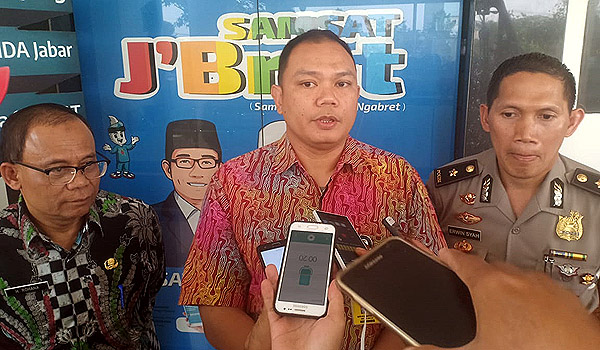 polda-jabar-dan-samsat-ii-bandung-teken-pakta-integritas