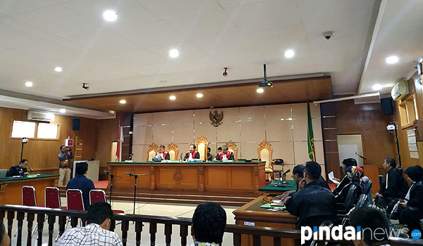 terbukti-bersalah-bupati-cianjur-divonis-lima-tahun-penjara