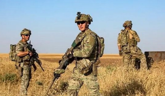 as-pertimbangkan-tambah-10-ribu-pasukan-ke-timur-tengah