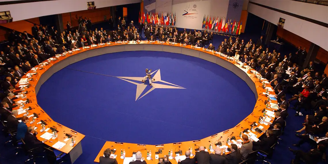 rusia-tuduh-nato-militerisasi-pulau-di-denmark-untuk-tebar-ancaman