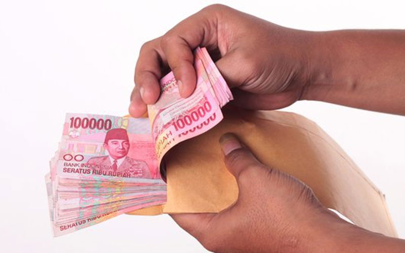 rumus-baru-upah-minimum-antara-harapan-buruh-dan-kecemasan-industri