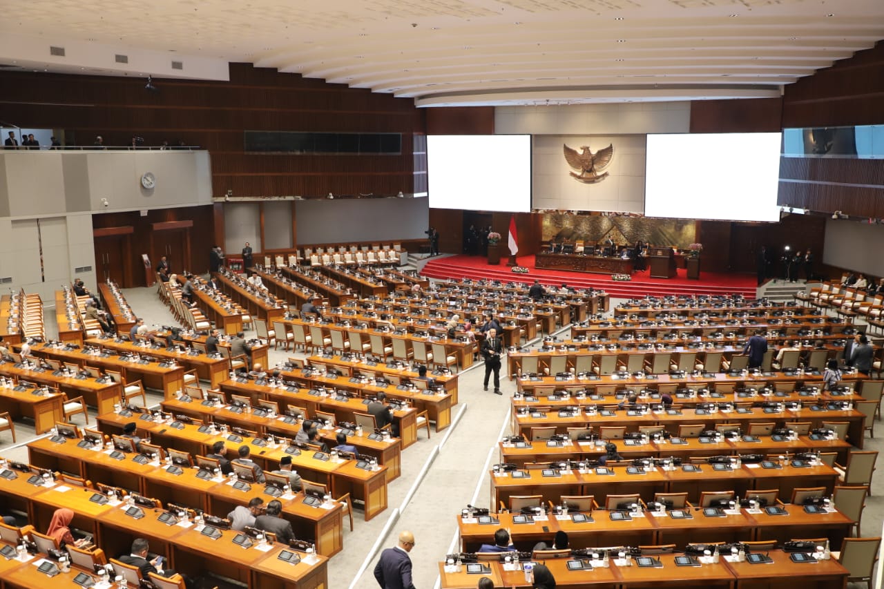 daftar-7-fraksi-dpr-setujui-evaluasi-tunjangan-anggota-dpr