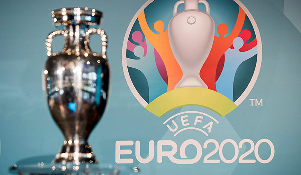 ditunda-hingga-2021-uefa-tak-ubah-tahun-penyelenggaraan-euro-di-logo