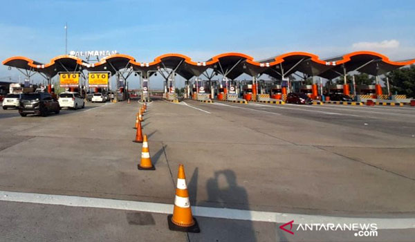 arus-kendaraan-di-tol-cipali-purwakarta-subang-terpantau-lengang