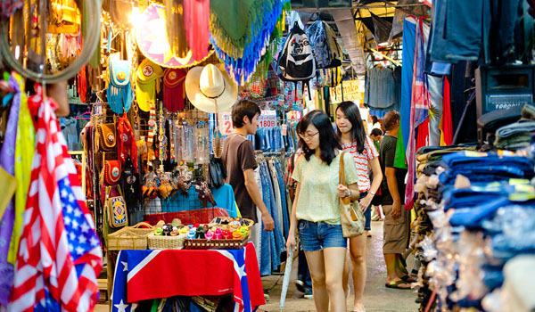 jabar-akan-bangun-pasar-tematik-seperti-chatuchak-market-bangkok