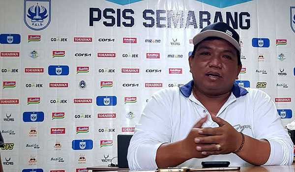 lawan-persija-panpel-psis-naikan-harga-tiket