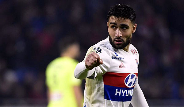 real-betis-resmi-dapatkan-nabil-fekir-dari-lyon