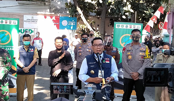 jadi-relawan-uji-vaksin-emil-dan-pangdam-siliwangi-jalani-tahap-v0