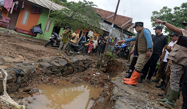 emil-sebut-pembangunan-bendungan-sadawarna-solusi-atasi-banjir-subang