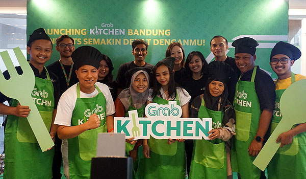 grabkitchen-hadir-di-bandung-tawarkan-ragam-kuliner-di-satu-lokasi