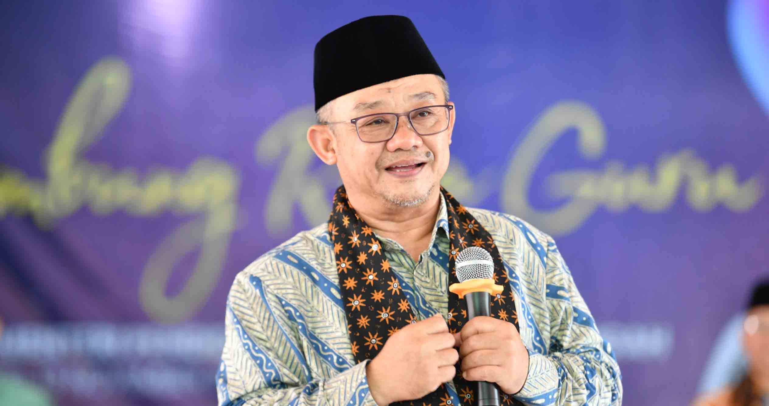 mendikdasmen-dalam-putusan-mk-tidak-ada-diksi-sekolah-gratis