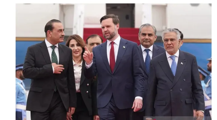 asiran-siapkan-kembali-negosiasi-trump-dorong-kesepakatan-besar