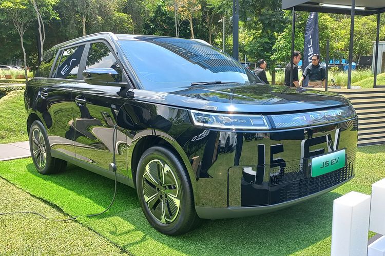 jaecoo-luncurkan-j5-ev-di-indonesia-harga-mulai-rp249-juta