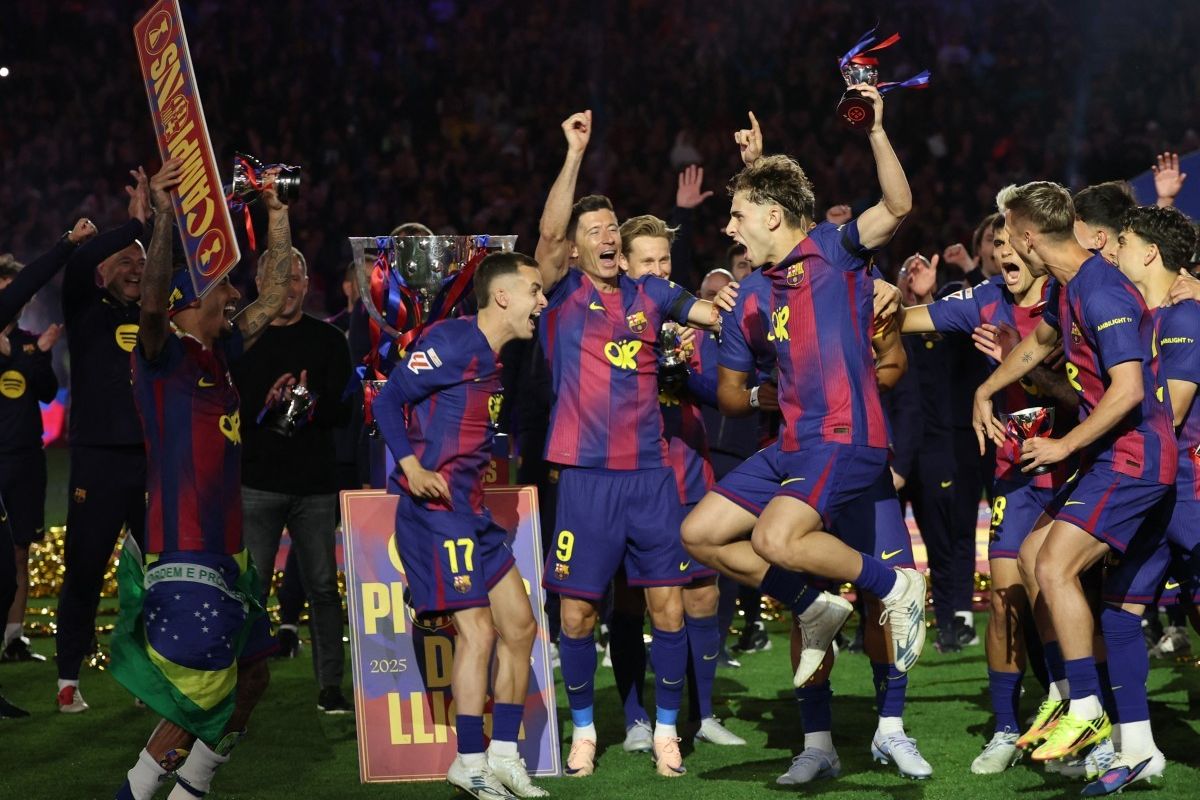 barcelona-juara-laliga-20252026-usai-tumbangkan-real-madrid-2-0