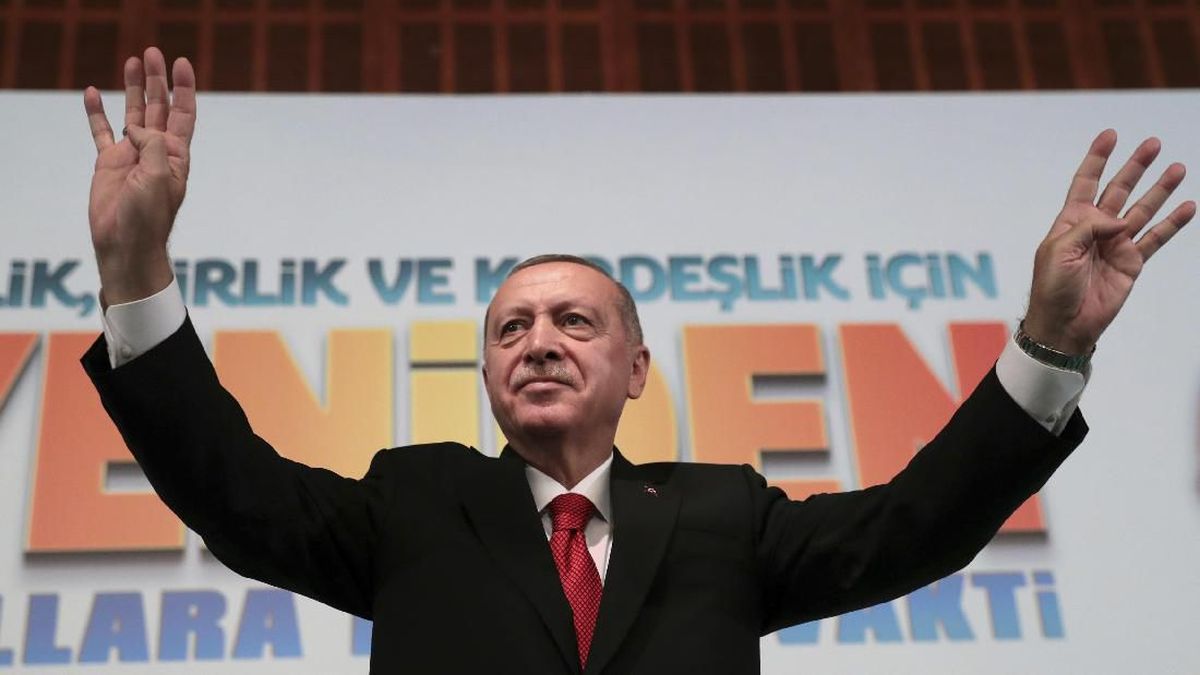 terlibat-korupsi-turki-tangkap-3-wali-kota-partai-oposisi