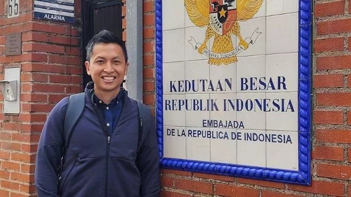 polisi-temukan-tas-milik-arya-daru-di-gedung-kemlu